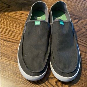 Men’s sanuk boat shoe